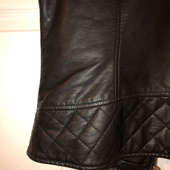 Black vest - Picture 4 of 5